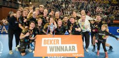 Handballers Aalsmeer pakken nationale beker